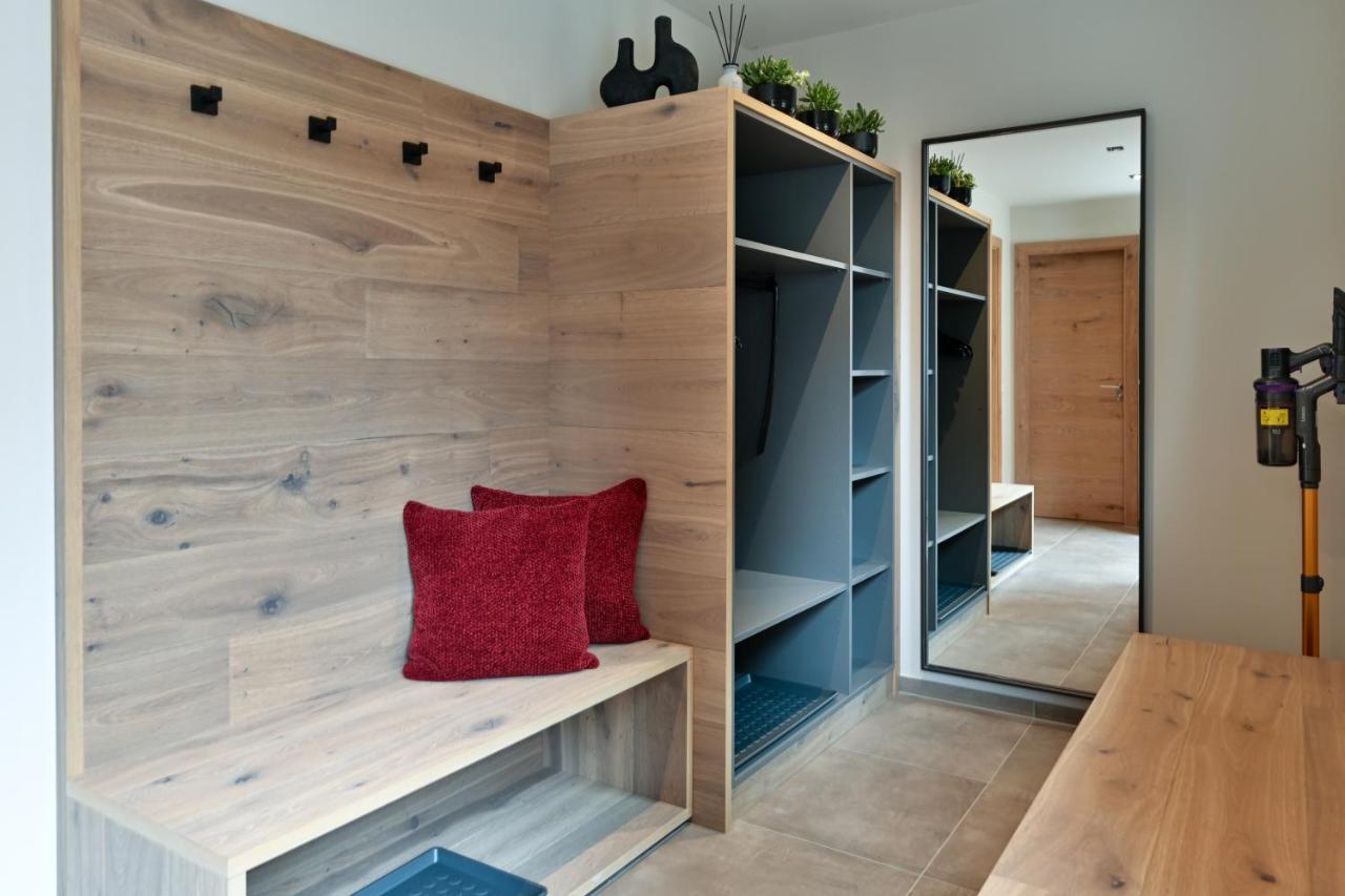 גרמיש-פרטנקירכן Boutique Chalets Alpi - Private Sauna & Cinema מראה חיצוני תמונה